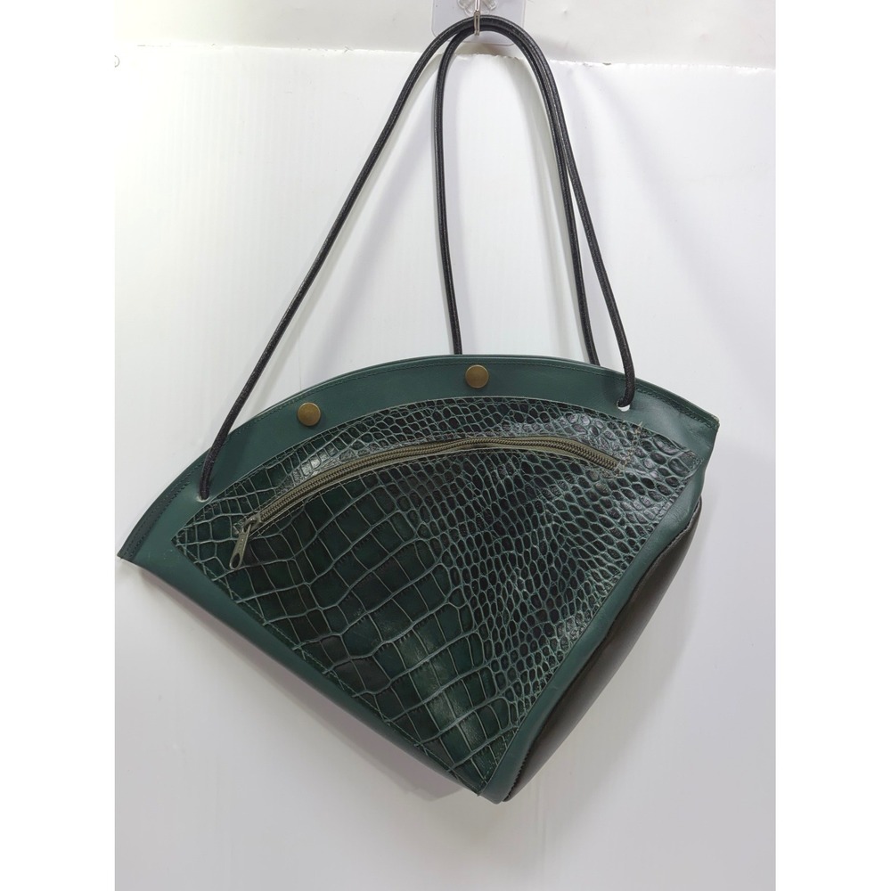Brin De Peau Green Leather Fan Triangle Shoulder Bag Croc Avant Garde Embossed